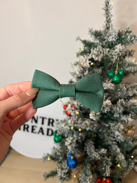 Green Christmas Linen Dog Bow